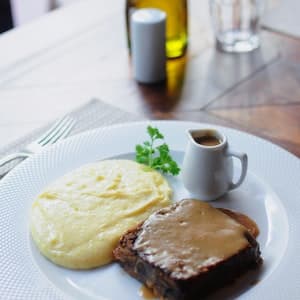 Leverfärs