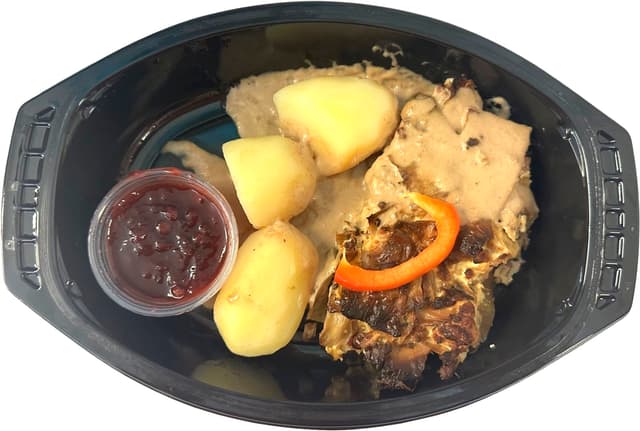 Kålpudding med Potatis Gräddsås och Lingonsylt