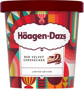 Red Velvet Cheesecake